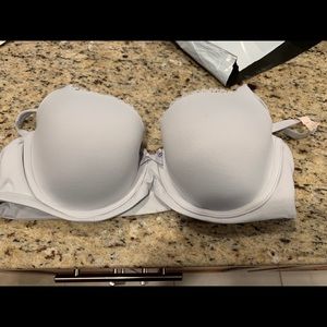 New Gap Live-in Demi bra. Size 36C